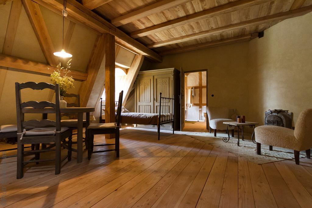 Dwor Dawidy Bed and Breakfast Mlynary Rum bild