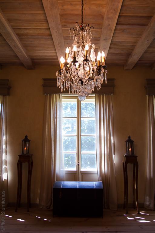 Dwor Dawidy Bed and Breakfast Mlynary Exteriör bild