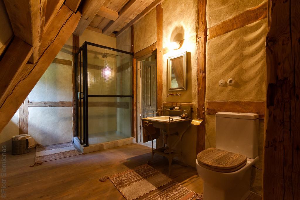 Dwor Dawidy Bed and Breakfast Mlynary Rum bild
